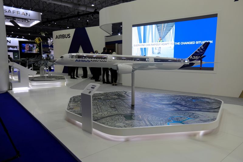 &copy; Reuters. FILE PHOTO: An Airbus A350 model is displayed at the Airbus pavilion during the Dubai Air Show in Dubai, United Arab Emirates, November 14, 2021. REUTERS/Rula Rouhana