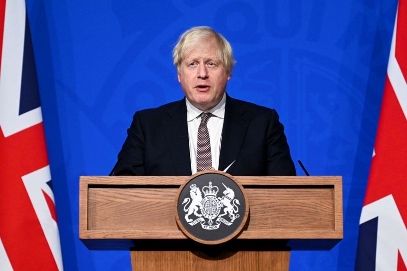 &copy; Reuters. Britain's Prime Minister Boris Johnson holds a news conference on the coronavirus disease (COVID-19) at 10 Downing Street, in London, Britain November 15, 2021.  Leon Neal/Pool via REUTERS
