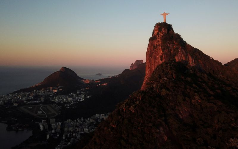 &copy; Reuters. Imagem do Cristo, no Rio de Janeiro, feita com drone
 28/8/2020 REUTERS/Pilar Olivares