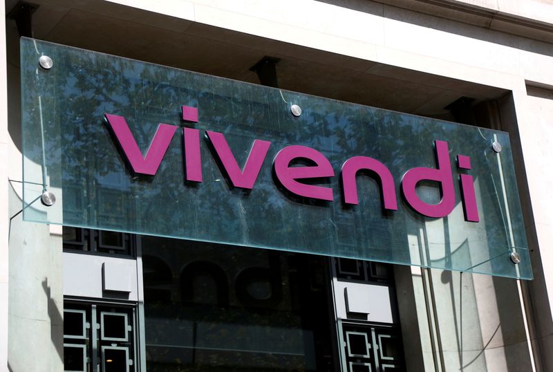 &copy; Reuters. FILE PHOTO: French media giant Vivendi's logo is pictured at the main entrance of the entertainment-to-telecoms conglomerate headquarters in Paris, France, August 12, 2020. REUTERS/Charles Platiau