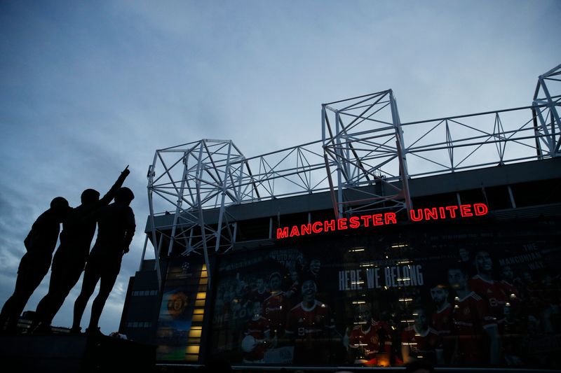 Man Utd off-pitch losses halve as Theatre of Dreams fills up