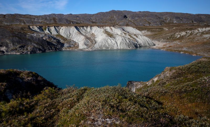&copy; Reuters. Un terreno con harina de roca glaciar cerca de Nuuk, Groenlandia, 10 de septiembre de 2021. REUTERS/Hannibal Hanschke