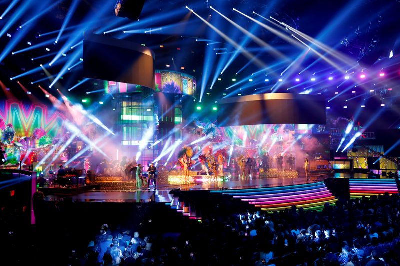 &copy; Reuters. Una vista del escenario durante el espectáculo de la 22ª edición de los Grammy Latinos en Las Vegas, Nevada, Estados Unidos, 18 de noviembre de 2021.  REUTERS/Steve Marcus