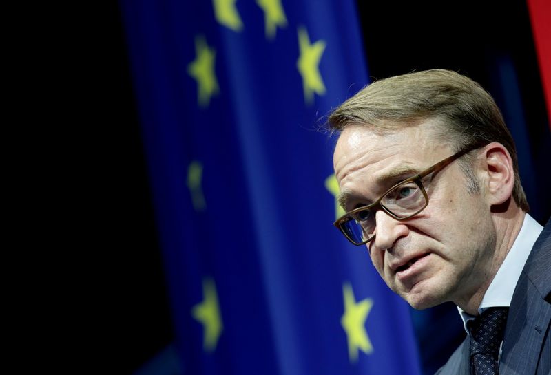 &copy; Reuters. FILE PHOTO: Germany's Bundesbank President Jens Weidmann speaks during an economics conference in Linz, Austria, July 5, 2018. REUTERS/Lisi Niesner/File Photo