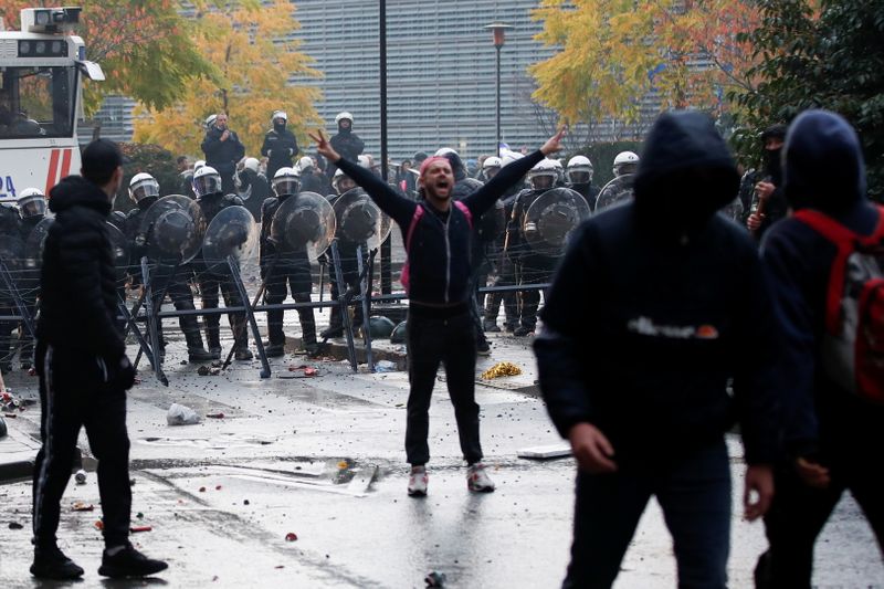 Clashes break out in Brussels in protests over coronavirus restrictions