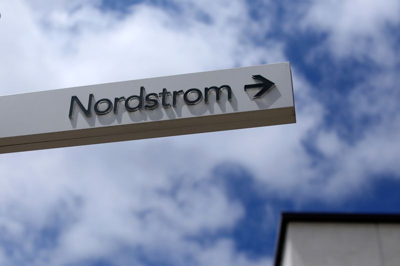 &copy; Reuters. FILE PHOTO: A sign directs shoppers to a Nordstrom store at a shopping mall in La Jolla, California, U.S., May 17, 2017. REUTERS/Mike Blake