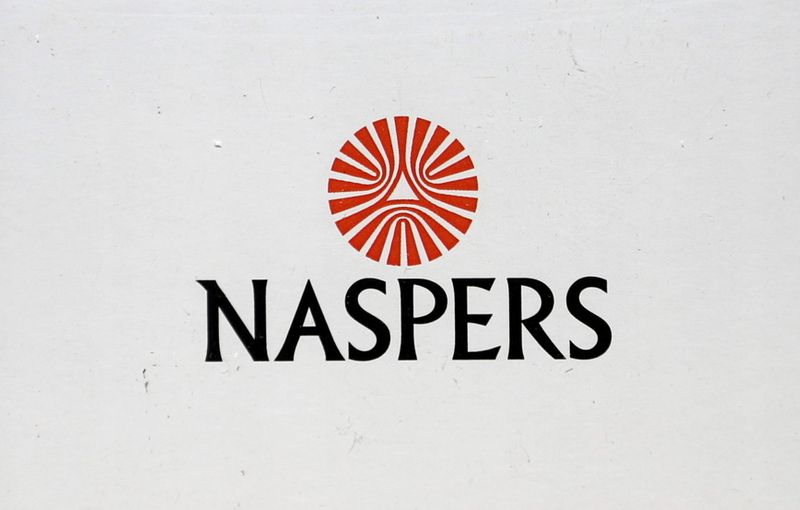 &copy; Reuters. FILE PHOTO: Naspers logo is seen in Johannesburg, South Africa, October 9, 2019. REUTERS/Siphiwe Sibeko/File Photo