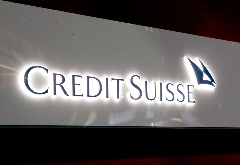 &copy; Reuters. FILE PHOTO: The logo of Swiss bank Credit Suisse is seen at a branch office in Zurich, Switzerland, November 3, 2021. REUTERS/Arnd WIegmann