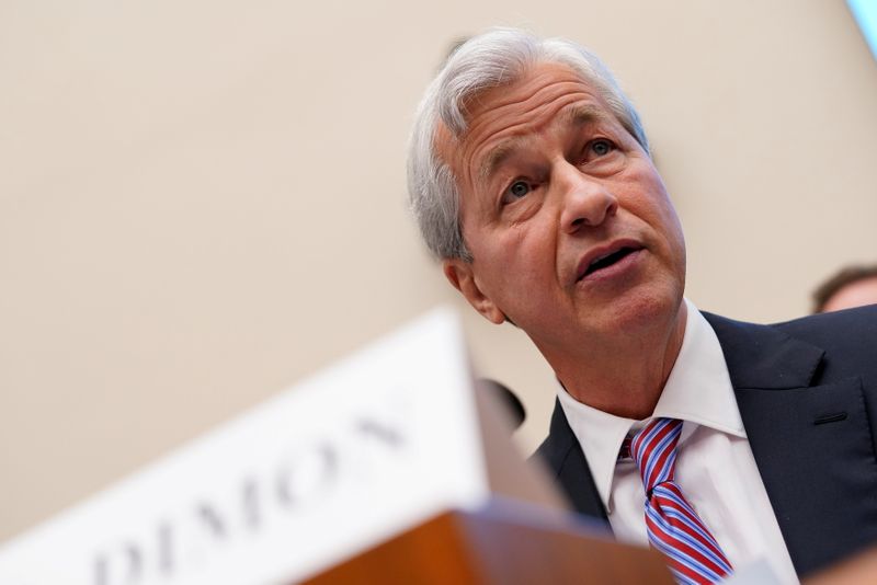 &copy; Reuters. FILE PHOTO: Jamie Dimon, chairman & CEO of JP Morgan Chase & Co., testifies on Capitol Hill in Washington, U.S., April 10, 2019. REUTERS/Aaron P. Bernstein