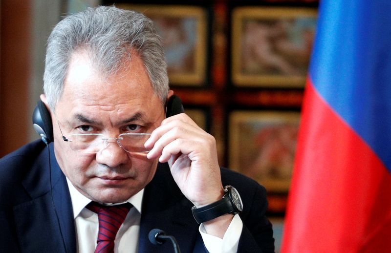 &copy; Reuters. Ministro da Defesa da Rússia, Sergei Shoigu, em Roma
18/02/2020 REUTERS/Guglielmo Mangiapane