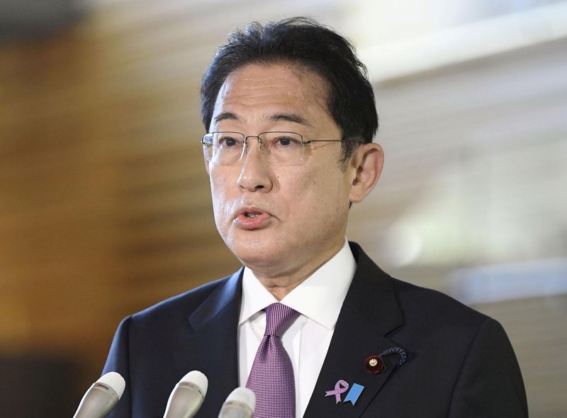 Japan govt to unveil extra budget with $312 billion spending to tackle COVID-19 - draft