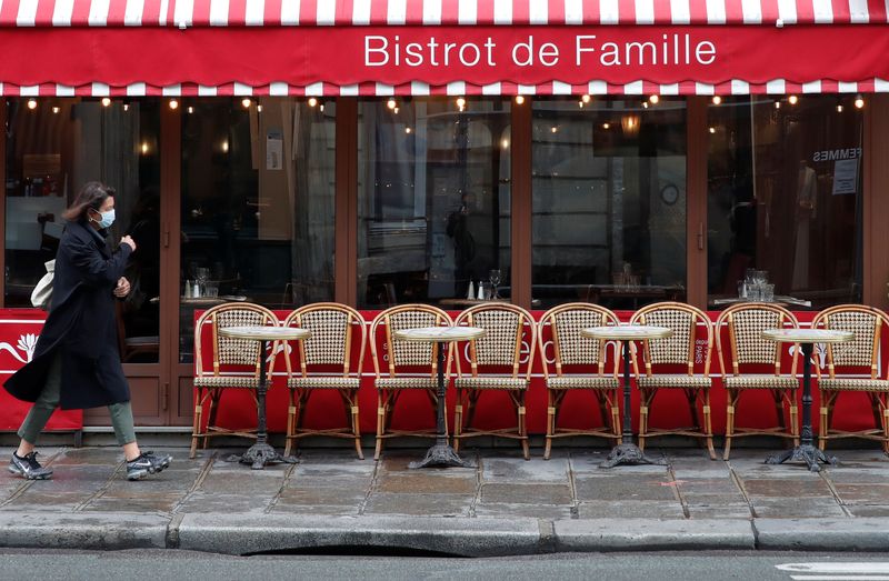 &copy; Reuters. La Haute autorité de santé (HAS) préconise dans un avis publié jeudi l'extension à tous les adultes de la campagne de rappel vaccinal contre le COVID-19 en France, dès cinq mois après la dernière injection, en raison d'une reprise épidémique "en