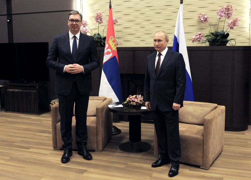 &copy; Reuters. Russian President Vladimir Putin attends a meeting with his Serbian counterpart Aleksandar Vucic in Sochi, Russia November 25, 2021. Sputnik/Mikhail Klimentyev/Kremlin via REUTERS  ATTENTION EDITORS - THIS IMAGE WAS PROVIDED BY A THIRD PARTY.