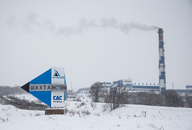 Russian court remands five people in custody after deadly mining accident