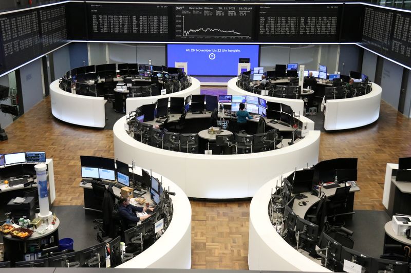 European shares regain ground after selloff fuelled by Omicron variant
