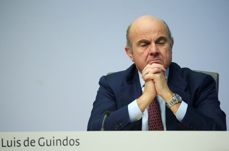 &copy; Reuters. FILE PHOTO: European Central Bank (ECB) Vice-President Luis de Guindos attends a news conference on the outcome of the meeting of the Governing Council, in Frankfurt, Germany, October 24, 2019. REUTERS/Ralph Orlowski/File Photo