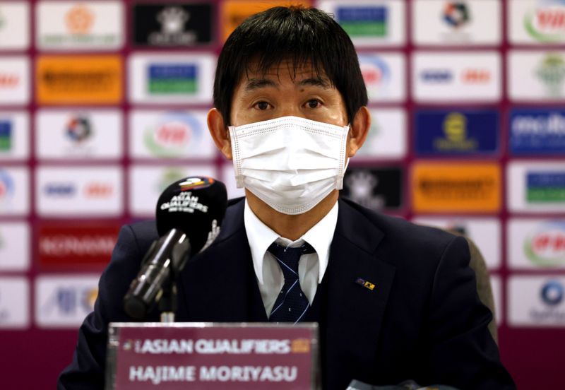 &copy; Reuters. مدرب المنتخب الوطني الياباني لكرة القدم هاجيمي مورياسو في مؤتمر صحفي في مسقط يوم 16 نوفمبر تشرين الثاني 2021. تصوير: أحمد يسري - رويترز