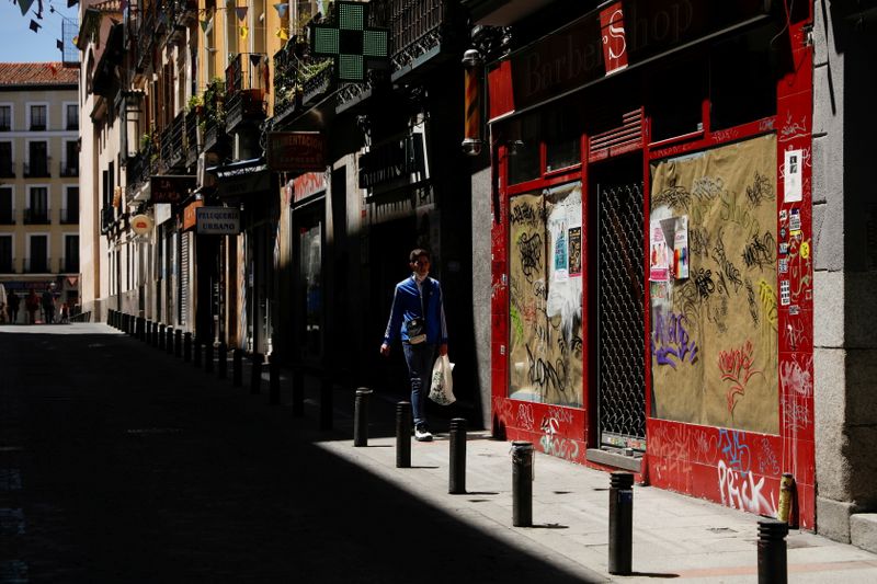 Spain extends voluntary debt write-offs for firms to cope with pandemic