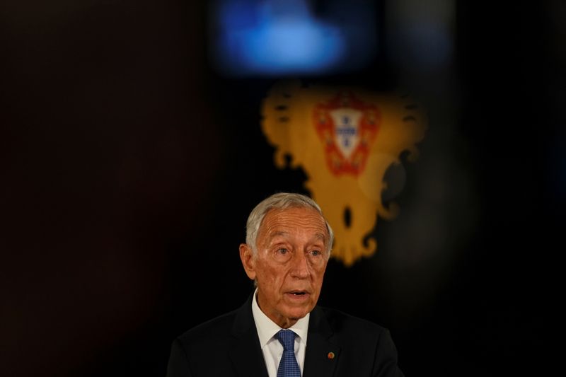 &copy; Reuters. Presidente de Portugal, Marcelo Rebelo de Sousa, durante pronunciamento no Palácio de Belém, em Lisboa
04/11/2021 REUTERS/Pedro Nunes