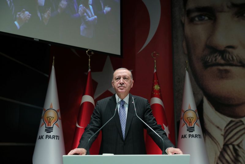 &copy; Reuters. FILE PHOTO: Turkish President Tayyip Erdogan addresses members of his ruling AK Party (AKP) during a meeting at the party headquarters in Ankara, Turkey, November 23, 2021. Murat Cetinmuhurdar/PPO/Handout via REUTERS 