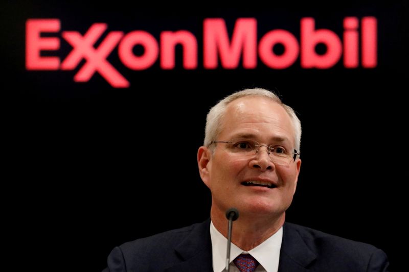 &copy; Reuters. FILE PHOTO: Darren Woods, Chairman & CEO of Exxon Mobil Corporation speaks during a news conference at the New York Stock Exchange (NYSE) in New York, U.S., March 1, 2017. REUTERS/Brendan McDermid