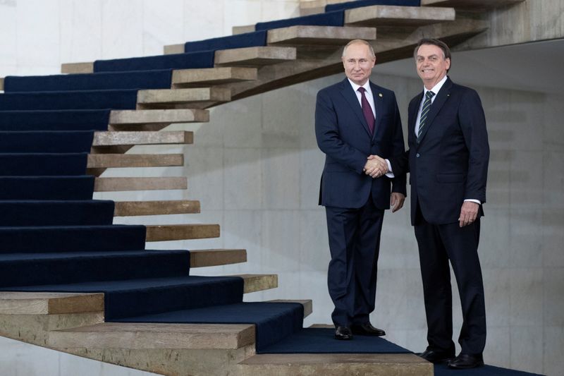 &copy; Reuters. Bolsonaro e Putin em Brasília
14/11/2019
Pavel Golovkin/Pool via REUTERS