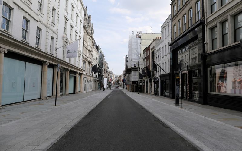 &copy; Reuters. FILE PHOTO: General view of the deserted New Bond Street with its closed shops, following the outbreak of the coronavirus disease (COVID-19), London, Britain, May 7, 2020. REUTERS/Simon Dawson//File Photo