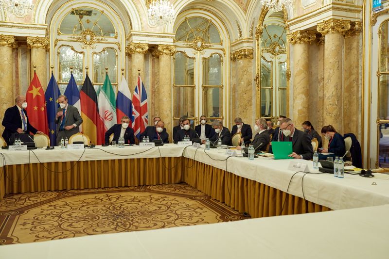 Iran nuclear talks break, Europe, U.S. dismayed by Iranian stance