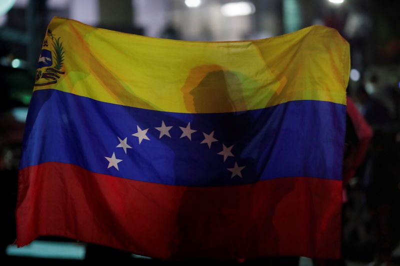 Venezuela rejeita renovar visto de observadores eleitorais da UE, diz fonte