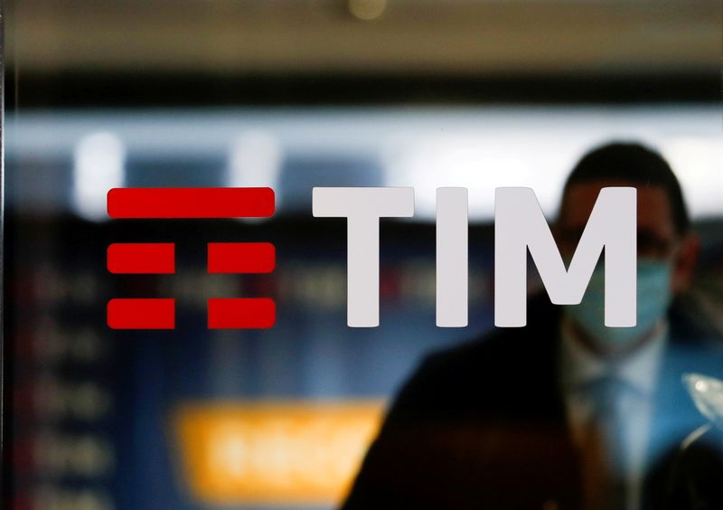 &copy; Reuters. FILE PHOTO: The TIM logo is seen at the telecom company's headquarters in Rome, Italy November 22, 2021. REUTERS/Yara Nardi/File Photo