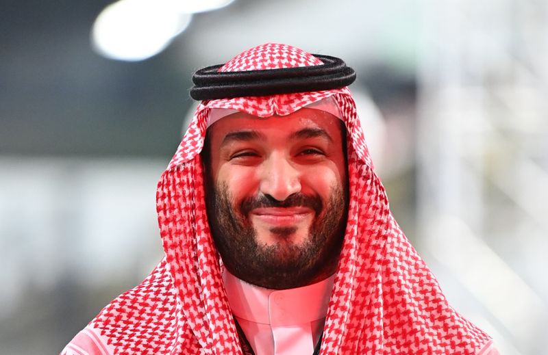 &copy; Reuters. ولي العهد السعودي الأمير محمد بن سلمان في جدة يوم الأحد. تصوير: أندري إيزاكوفيتش - رويترز