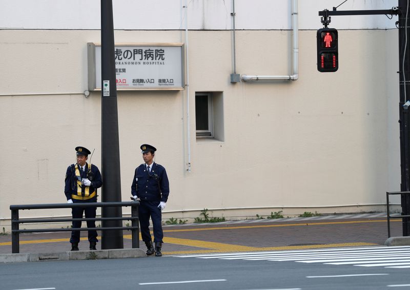 &copy; Reuters.     在日米国大使館は６日、日本の警察による外国人滞在者へのレイシャル・プロファイリング（人種に基づく捜査対象の選別）が疑われる事案があったとする警告をツイッターで出した。