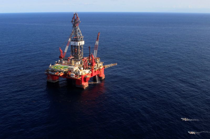 &copy; Reuters. Plataforma marítima de petróleo no Golfo de México.
17/01/2014
REUTERS/Henry Romero