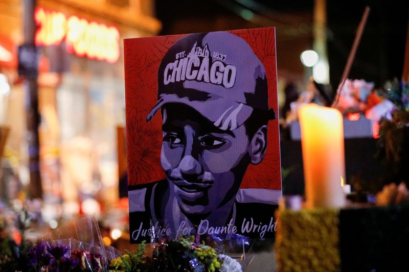 &copy; Reuters. FILE PHOTO: A poster of Daunte Wright is seen after the guilty verdict in the Derek Chauvin trial was announced at George Floyd Square in Minneapolis, Minnesota, U.S., April 20, 2021. REUTERS/Nicholas Pfosi