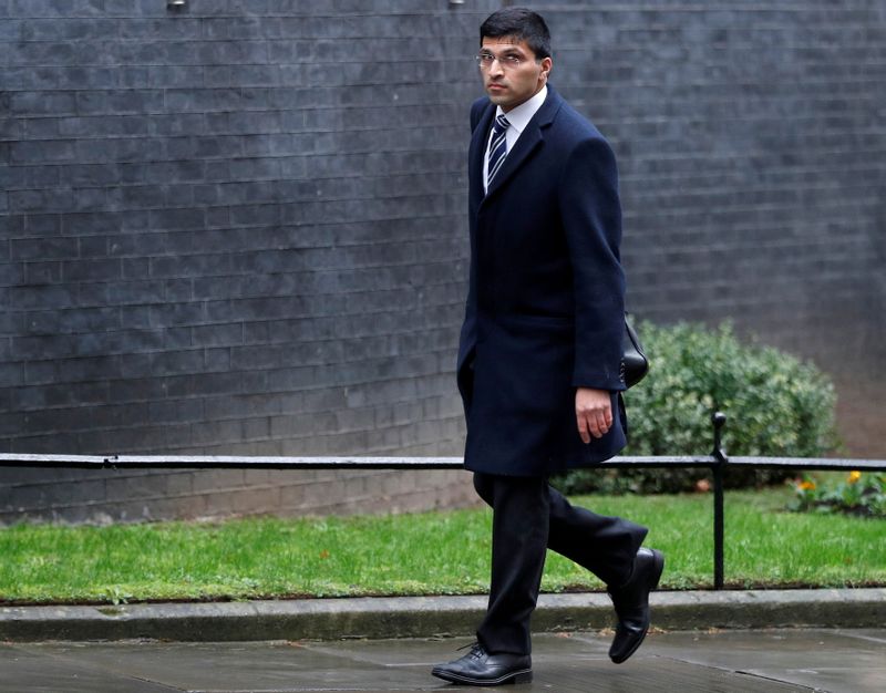 © Reuters. FILE PHOTO: Nikhil Rathi, then CEO of the London Stock Exchange UK Division, arrives at 10 Downing Street in London, Britain January 11, 2018. He is now chief executive of Britain's Financial Conduct Authority. REUTERS/Peter Nicholls/File Photo