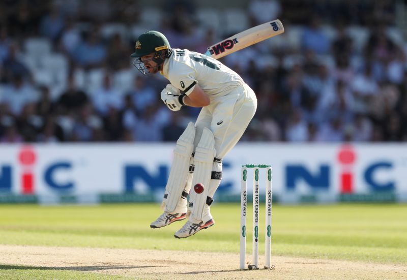 © Reuters. FILE PHOTO: Cricket - Ashes 2019 - Third Test - England v Australia - Headingley, Leeds, Britain - August 23, 2019   Australia's Travis Head in action   Action Images via Reuters/Lee Smith