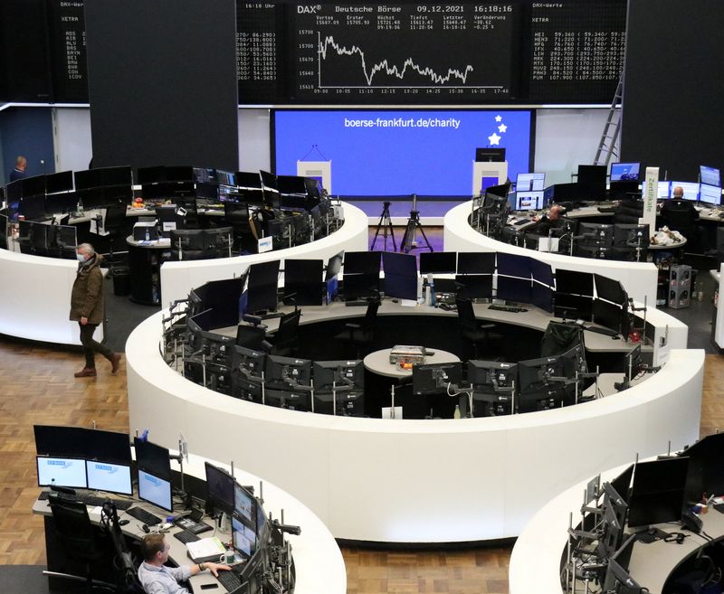 &copy; Reuters. The German share price index DAX graph is pictured at the stock exchange in Frankfurt, Germany, December 9, 2021. REUTERS/Staff