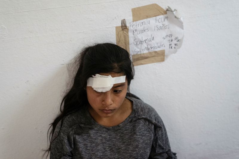 &copy; Reuters. Petronila Ticum, de 18 anos, que ficou ferida em acidente no México
11/11/2021
REUTERS/Toya Sarno Jordan