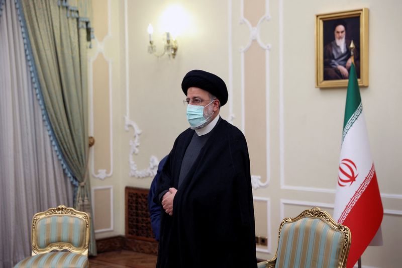 Iran draft budget eyes growth, more oil sales despite sanctions