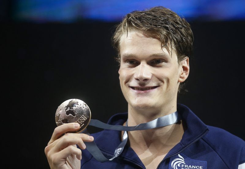 © Reuters. L'ancien champion olympique de natation Yannick Agnel, poursuivi pour viol et agression sexuelle sur mineure, a reconnu avoir eu un relation sexuelle avec une mineure mais n'a pas 
