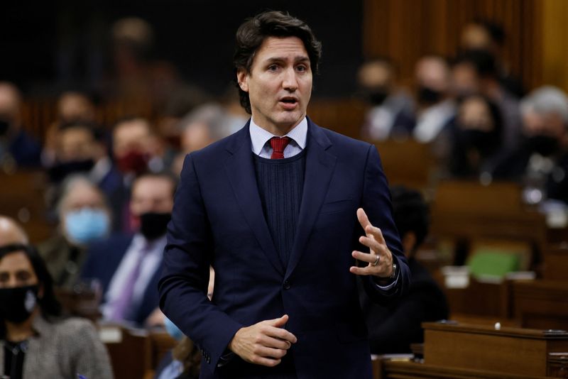 &copy; Reuters. FILE PHOTO: Canada's Prime Minister Justin Trudeau speaks during Question Period in the House of Commons on Parliament Hill in Ottawa, Ontario, Canada December 8, 2021. REUTERS/Blair Gable
