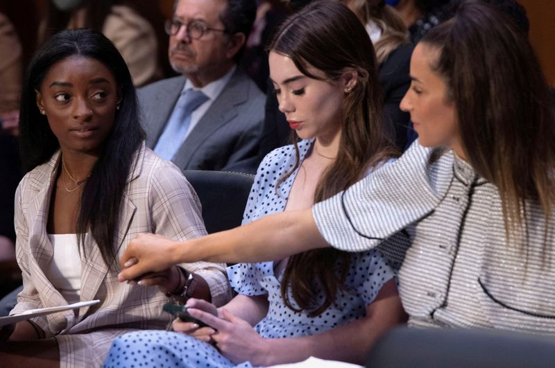 &copy; Reuters. Ginastas dos EUA Simone Biles, McKayla Maroney e Aly Raisma no Senado
15/09/2021
Saul Loeb/Pool via REUTERS