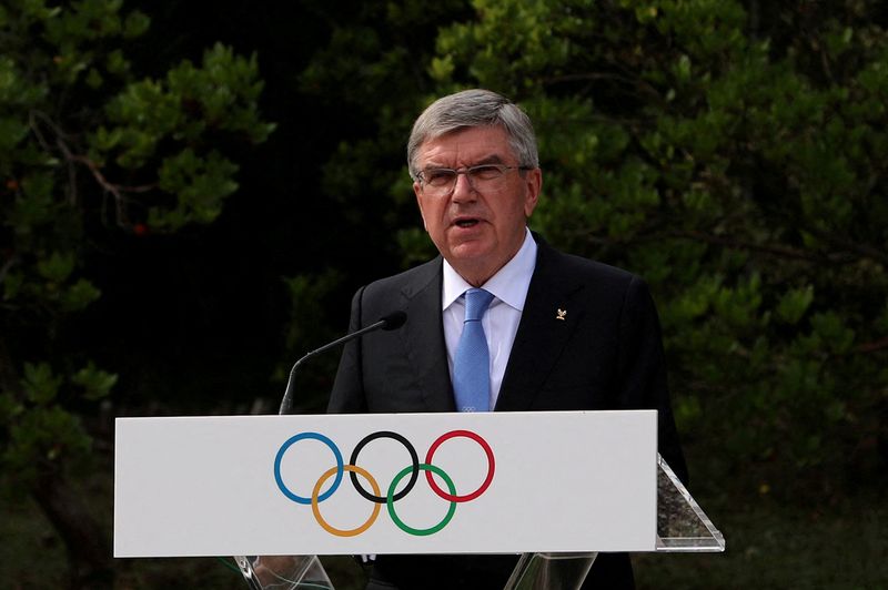 &copy; Reuters. Presidente do Comitê Olímpico Internacional, Thomas Bach, discursa em cerimônia em Olímpia, Grécia
17/10/2021
REUTERS/Costas Baltas