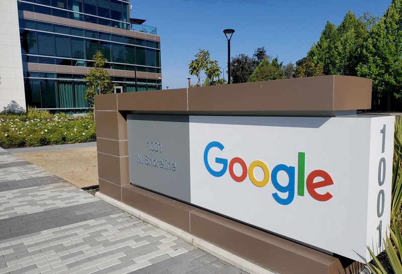 &copy; Reuters. FILE PHOTO: A sign is pictured outside a Google office near the company's headquarters in Mountain View, California, U.S., May 8, 2019.  REUTERS/Paresh Dave//File Photo