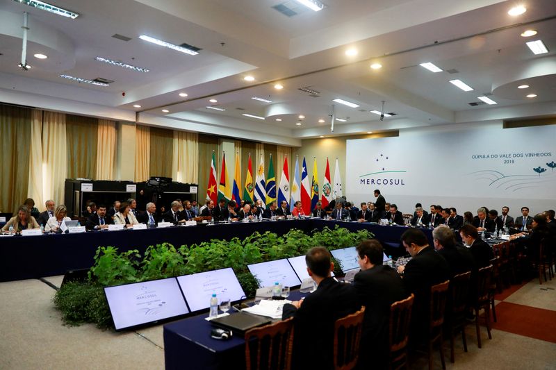 &copy; Reuters. General view of the Common Market Council (CMC) meeting during the Mercosur trade bloc summit, in Bento Goncalves, Brazil December 4, 2019. REUTERS/Diego Vara