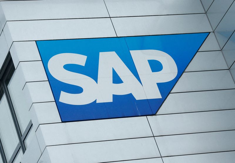 &copy; Reuters. FILE PHOTO: SAP logo at SAP headquarters in Walldorf, Germany, January 24, 2017.  REUTERS/Ralph Orlowski/File Photo