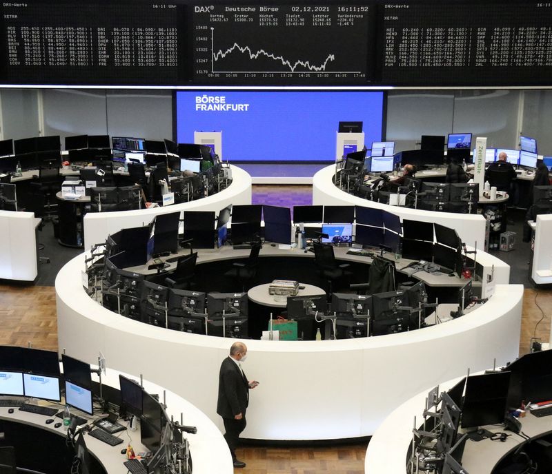 © Reuters. O salão da Bolsa de Valores de Frankfurt, Alemanha
02/12/2021
REUTERS/Staff