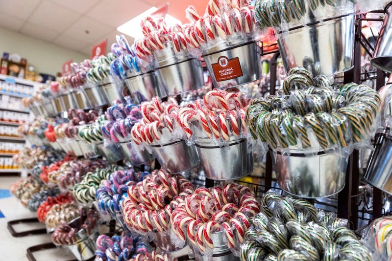 &copy; Reuters. FILE PHOTO: Dozens of flavors of candy canes are seen in the shop, at  Hammond's Candies, the largest U.S. wholesale supplier of candy canes, in Denver, Colorado, U.S., December 16, 2021. REUTERS/Alyson McClaran