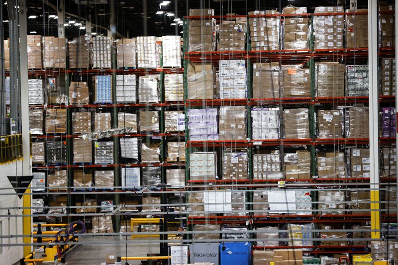 &copy; Reuters. FILE PHOTO: Stacks of goods are pictured during operations on Cyber Monday at Amazon's fulfillment center in Robbinsville, New Jersey, U.S., November 29, 2021. REUTERS/Mike Segar