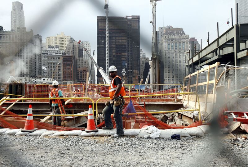 &copy; Reuters. موقع بناء في نيويورك في صورة من أرشيف رويترز